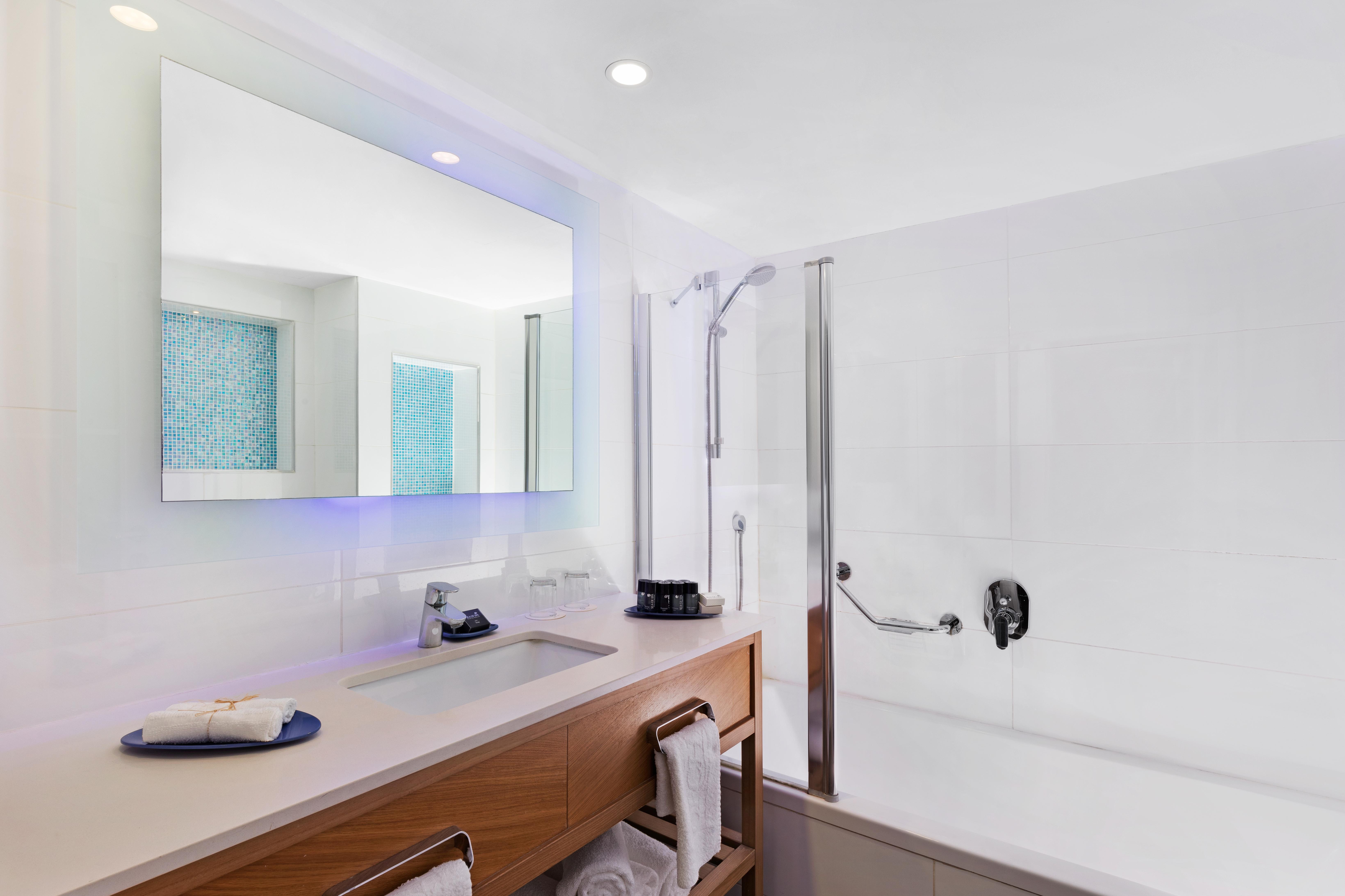 Hotel Herbert Samuel The Reef 4*